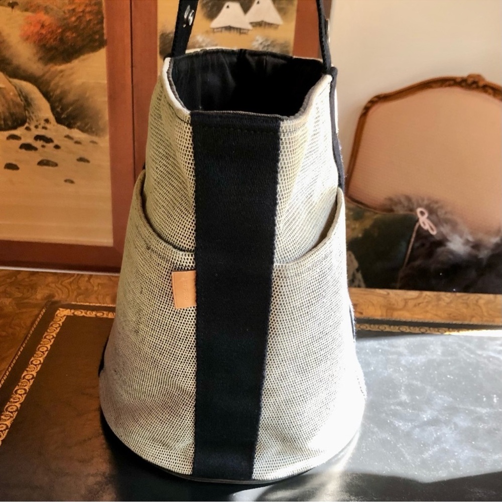 Hermes Saxo MM Toile Bucket or Shoulder Bag - Picture 5 of 16